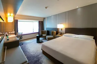 Коулун: Royal Plaza Hotel