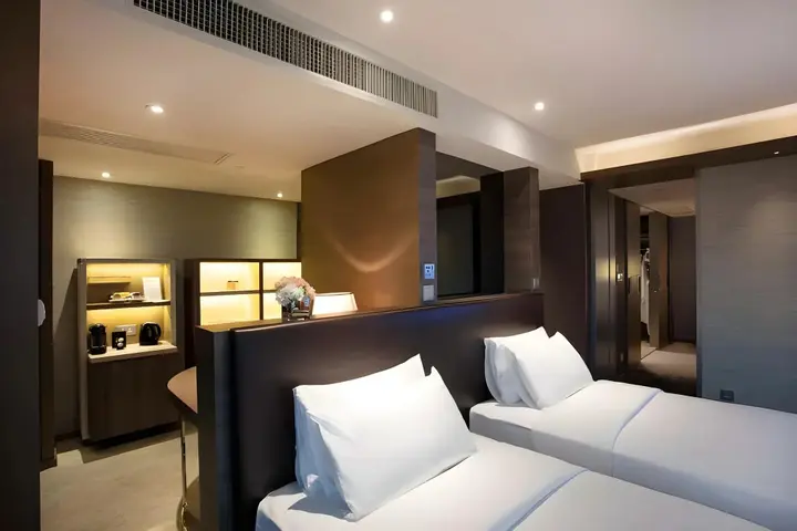 Коулун: Royal Plaza Hotel