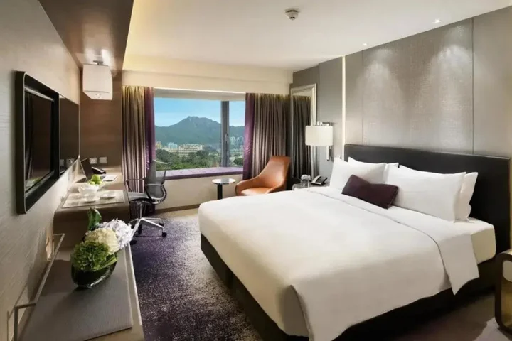 Коулун: Royal Plaza Hotel