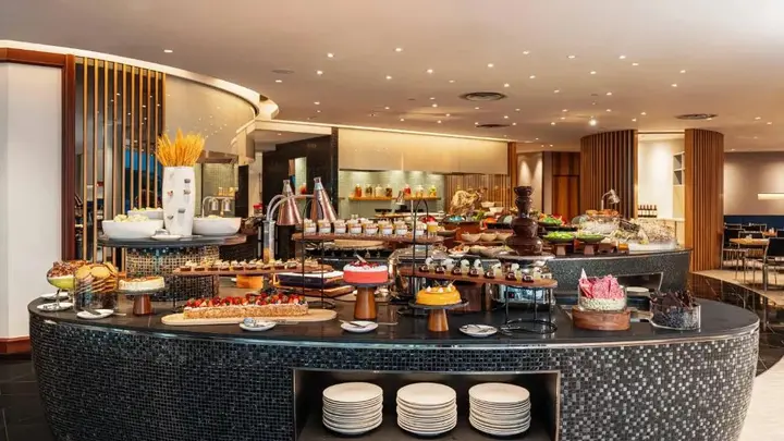 Гонконг: Novotel Century Hong Kong