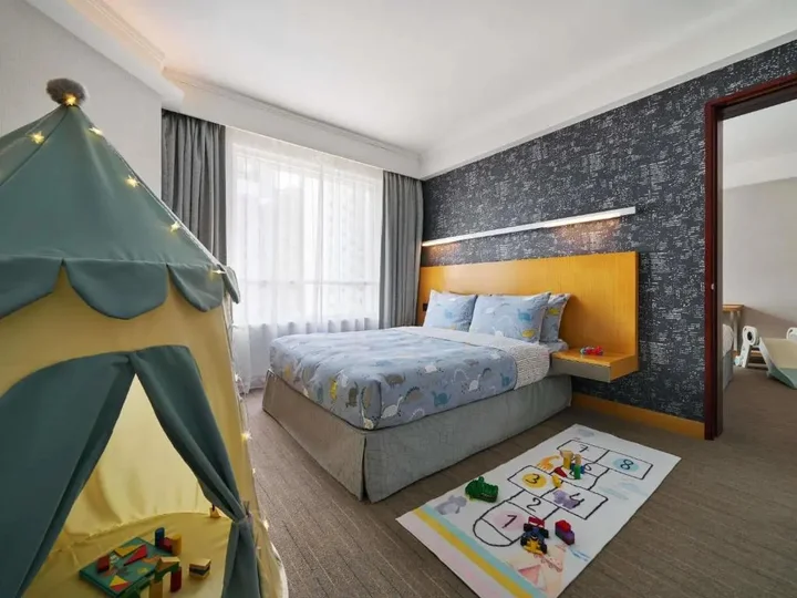 Гонконг: Novotel Century Hong Kong