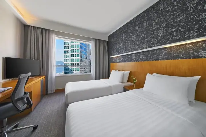 Гонконг: Novotel Century Hong Kong