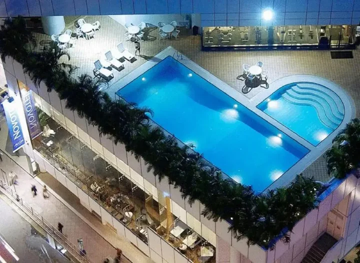 Гонконг: Novotel Century Hong Kong