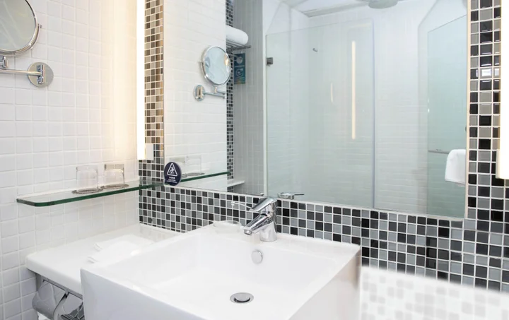 Гонконг: Novotel Century Hong Kong
