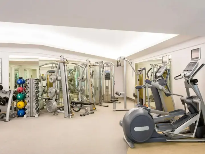 Гонконг: Novotel Century Hong Kong