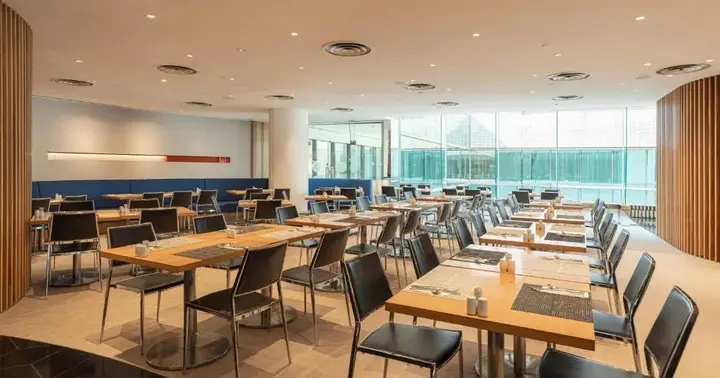 Гонконг: Novotel Century Hong Kong