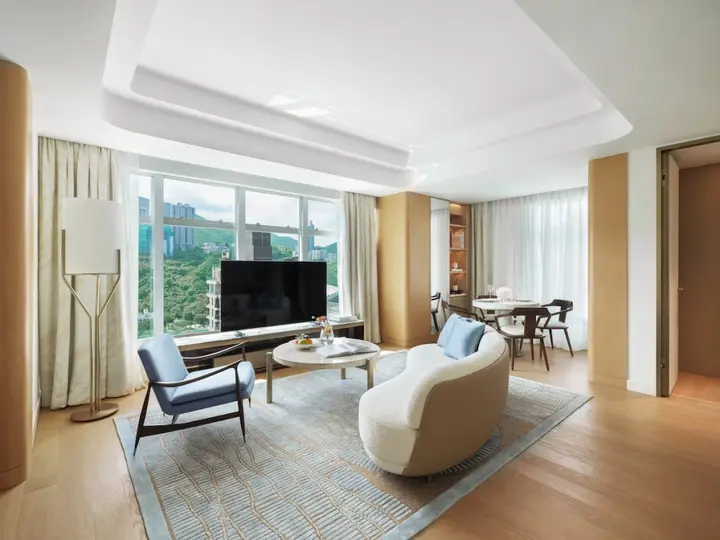 Гонконг: Lanson Place Causeway Bay, Hong Kong