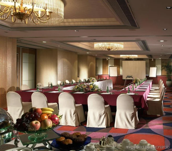 Гонконг: The Park Lane Hong Kong, Autograph Collection