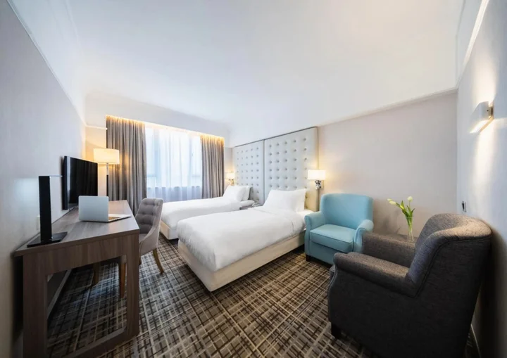 Гонконг: Panda Hotel