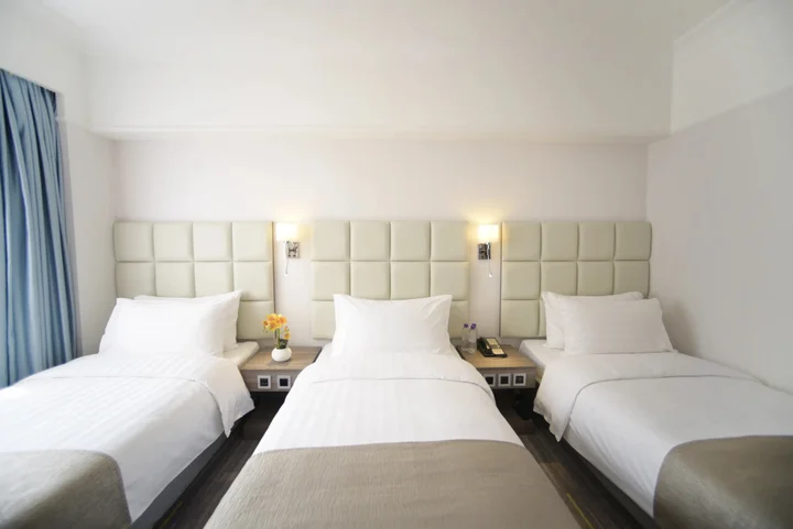 Гонконг: Panda Hotel