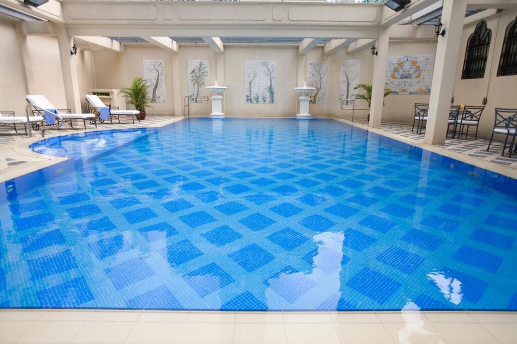 Гонконг: Island Pacific Hotel