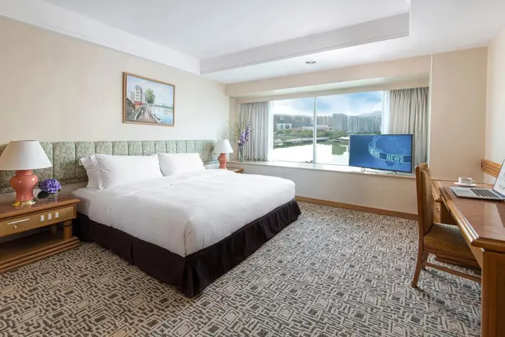 Гонконг: Regal Riverside Hotel