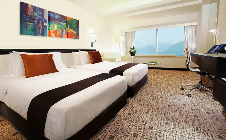 Гонконг: Regal Riverside Hotel
