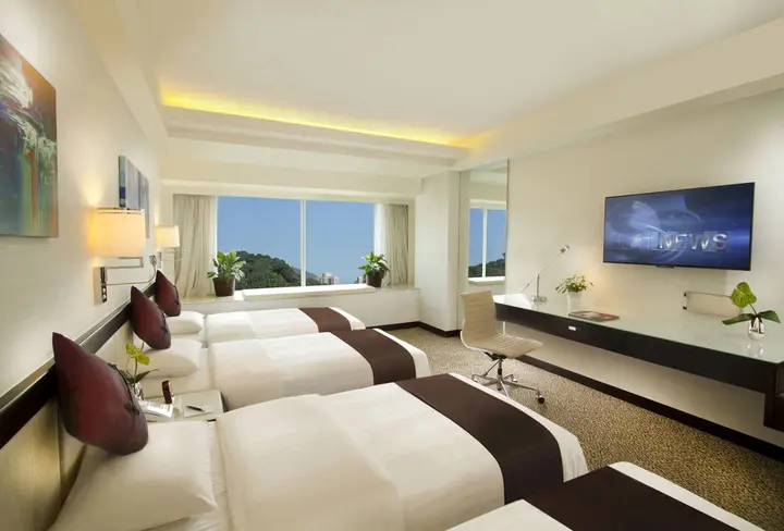 Гонконг: Regal Riverside Hotel