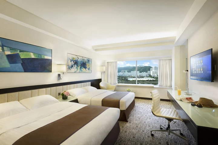 Гонконг: Regal Riverside Hotel
