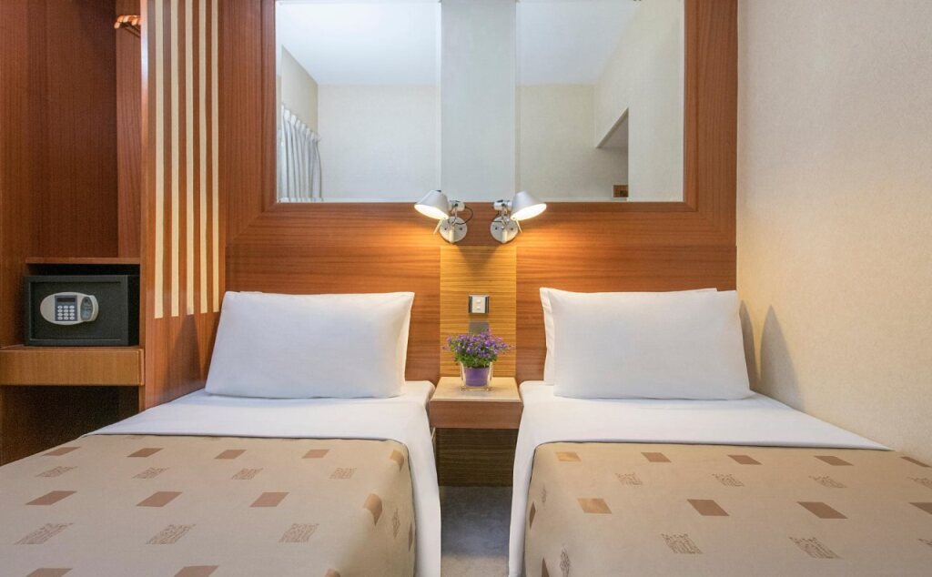 Коулун: Silka West Kowloon Hotel