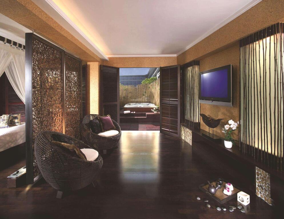 Гонконг: Regal Airport Hotel