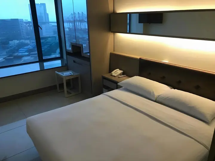 Гонконг: Rambler Oasis Hotel