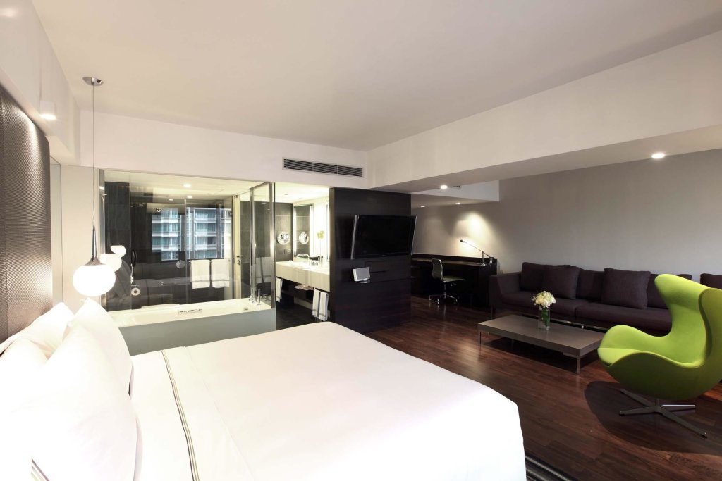 Гонконг: The Mira Hong Kong Hotel