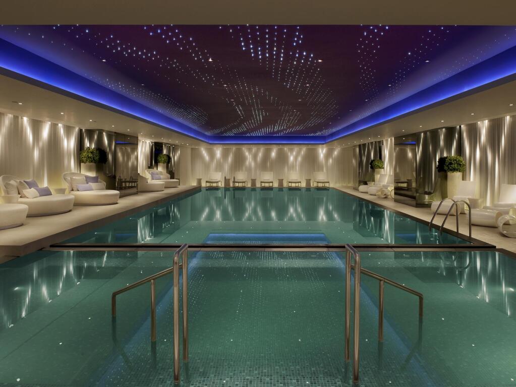 Гонконг: The Mira Hong Kong Hotel