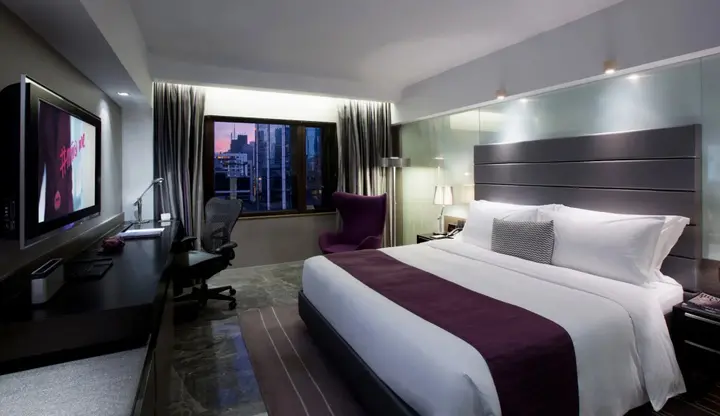 Гонконг: The Mira Hong Kong Hotel