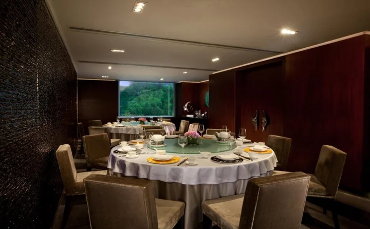 Гонконг: The Mira Hong Kong Hotel