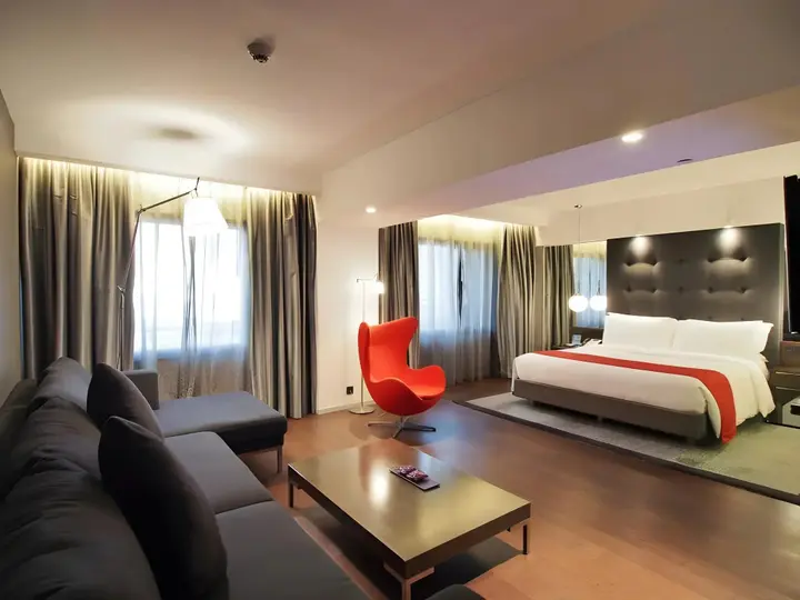 Гонконг: The Mira Hong Kong Hotel