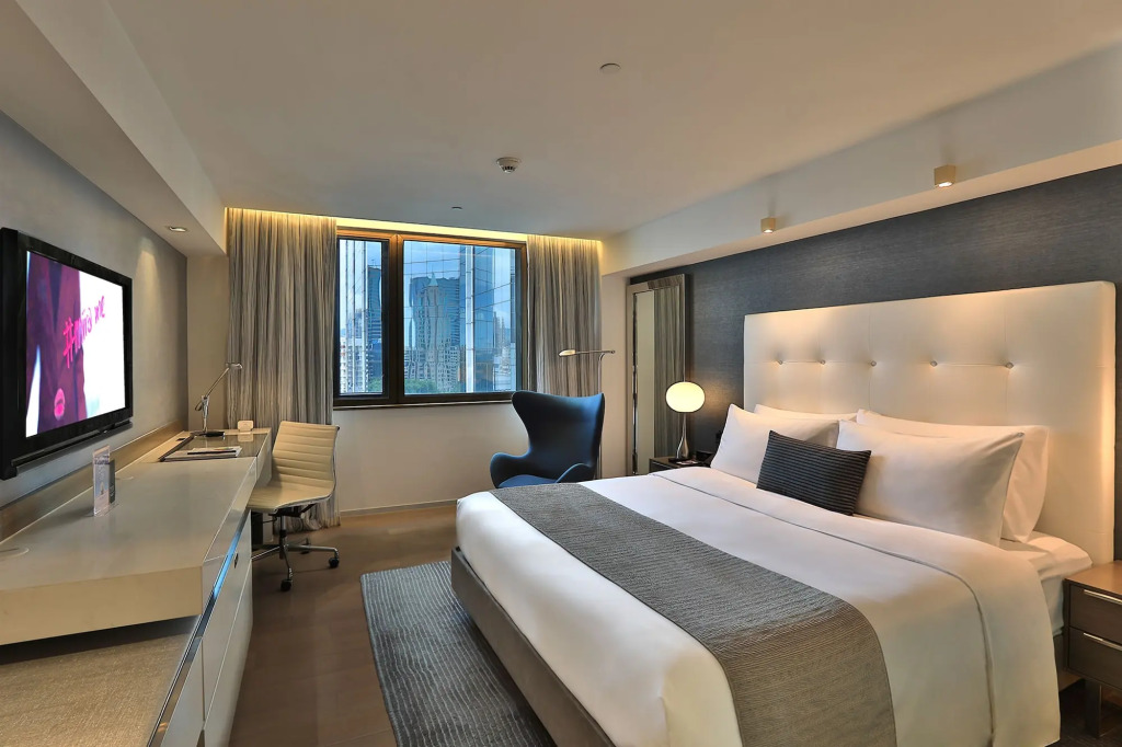 Гонконг: The Mira Hong Kong Hotel