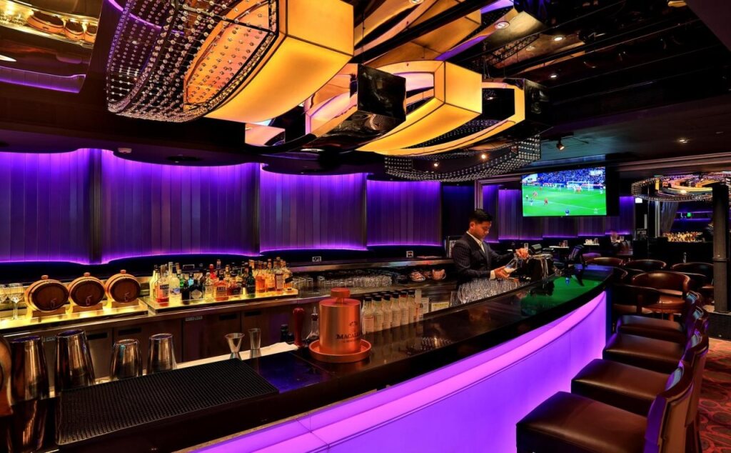 Гонконг: The Mira Hong Kong Hotel