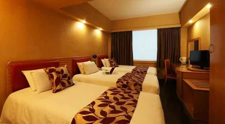 Гонконг: The Imperial Hotel