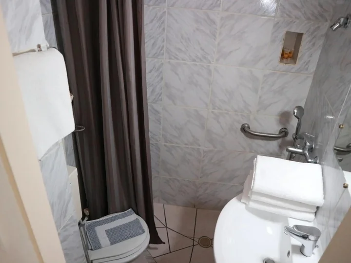 Гонконг: The Imperial Hotel