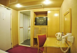 Гонконг: The Imperial Hotel