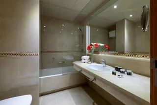 Гонконг: The Imperial Hotel
