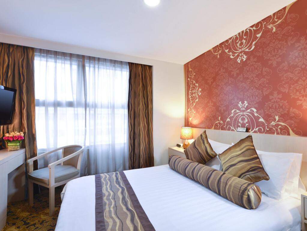 Гонконг: Walden Hotel