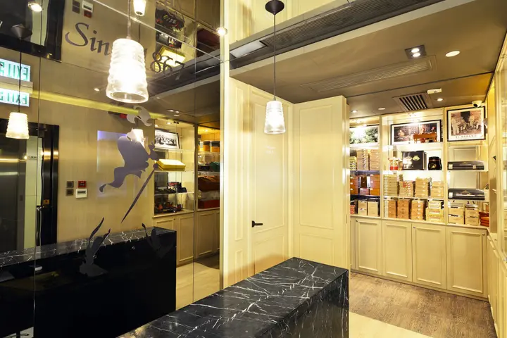 Гонконг: Walden Hotel