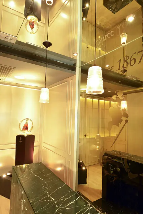 Гонконг: Walden Hotel