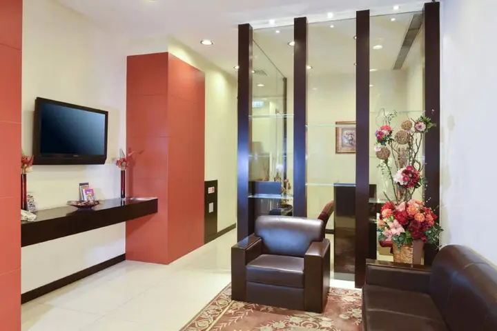 Гонконг: Walden Hotel