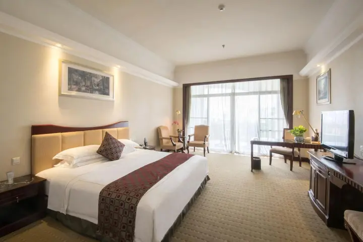 Гуанчжоу: Guangzhou Phoenix City Hotel
