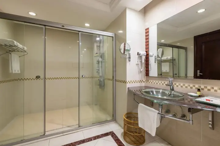 Гуанчжоу: Guangzhou Phoenix City Hotel