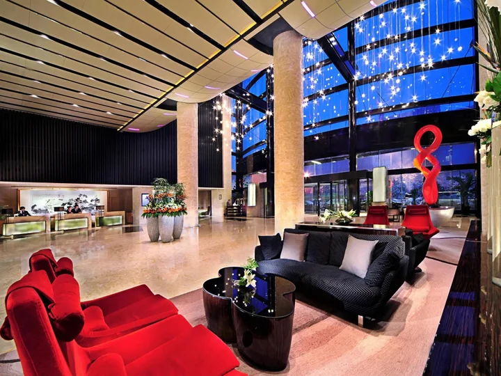 Цзинань: Enlux Hotel