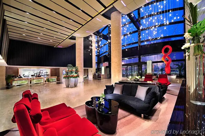 Цзинань: Enlux Hotel