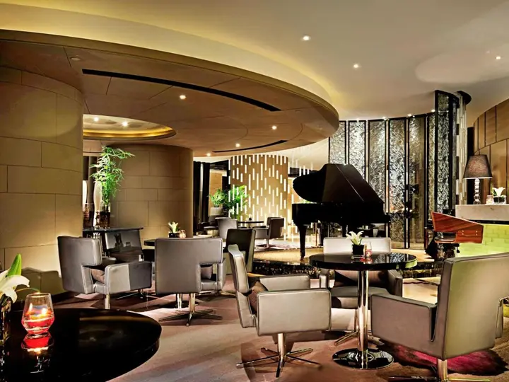 Цзинань: Enlux Hotel