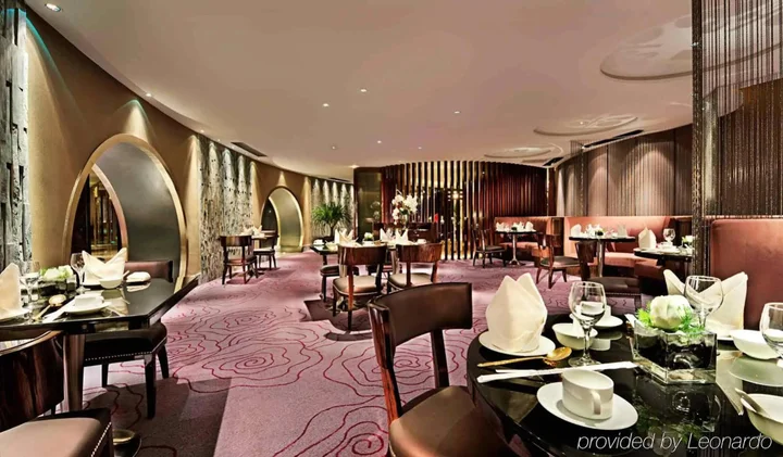 Цзинань: Enlux Hotel