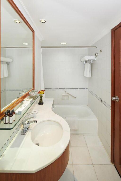 Пекин: 5L Hotel Beijing