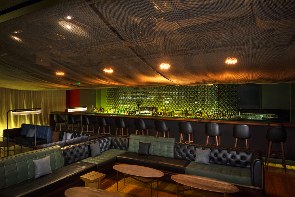 Пекин: The Opposite House