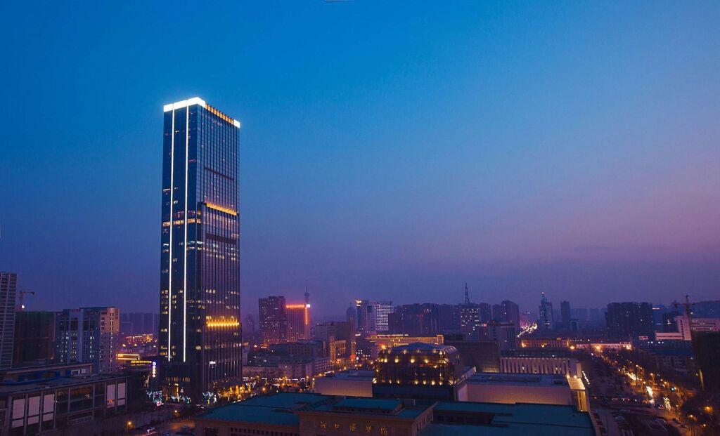 Шицзячжуан: Hilton Shijiazhuang