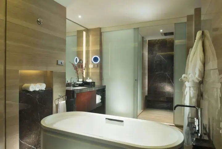 Шицзячжуан: Hilton Shijiazhuang