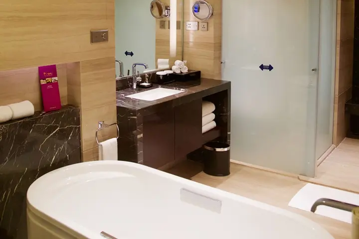 Шицзячжуан: Hilton Shijiazhuang