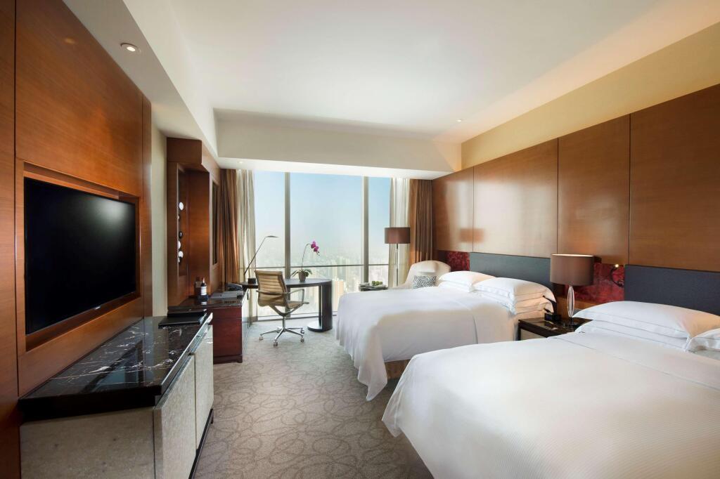Шицзячжуан: Hilton Shijiazhuang