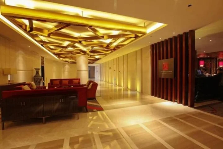 Таншань: Jitang Kaiyuan New Century Hotel